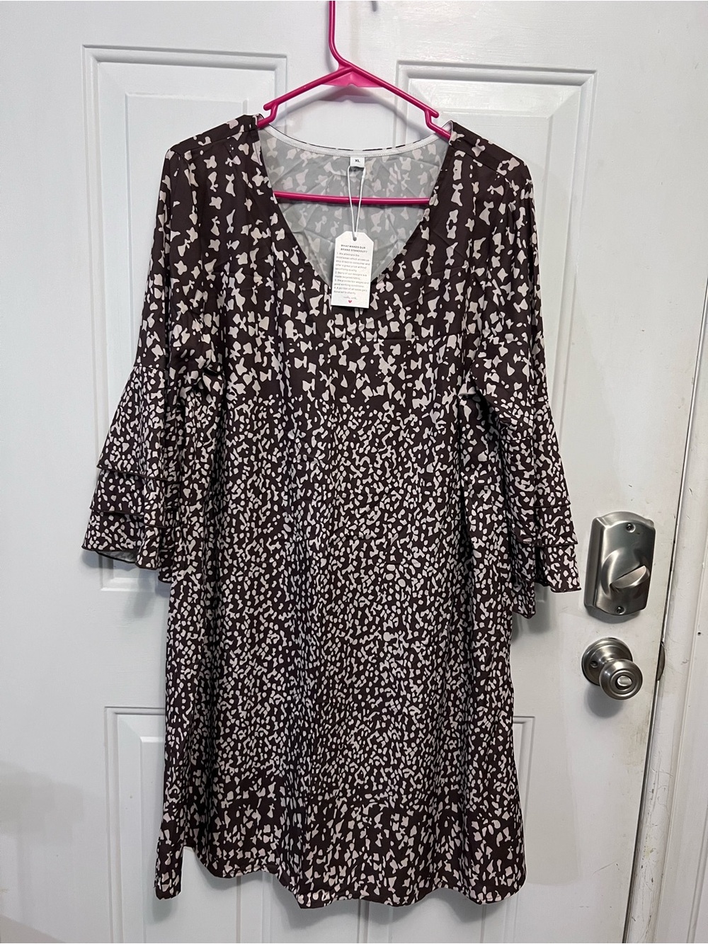 Made With Love Women’s XL Brown Cream Abstract Print Ruffle Sleeve Dress NWT
